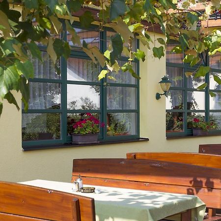 Burgenlaenderhof Hotel Garni Mörbisch am See Exterior foto